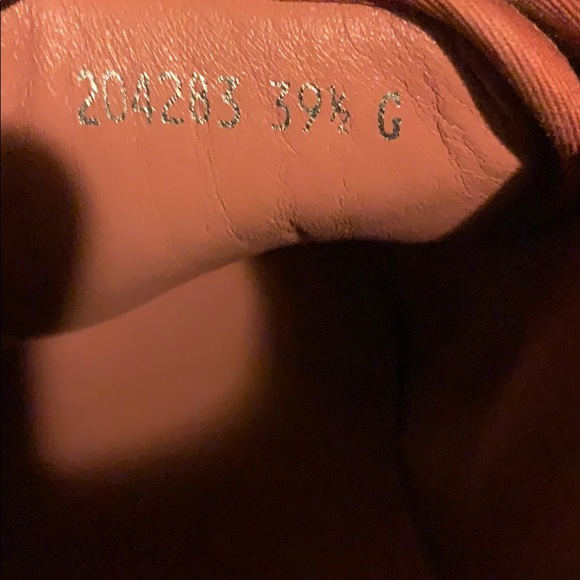 Gucci Sneakers - Picture 7 of 9